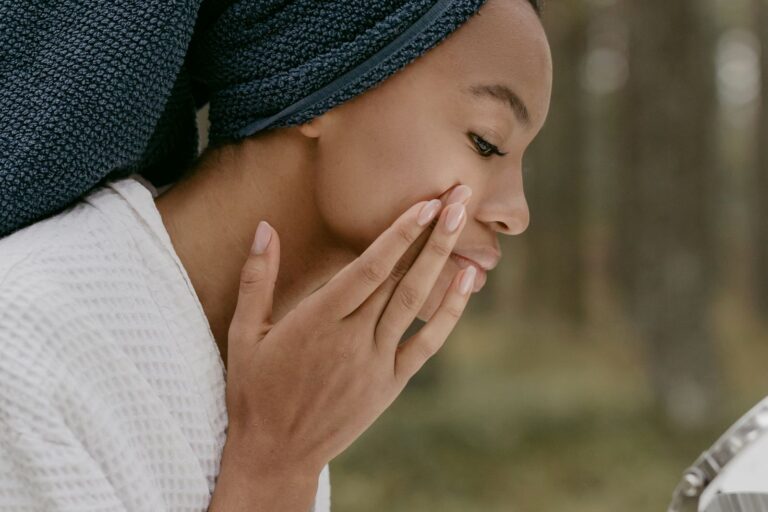 Skincare-Routine für Berufstätige: das Wesentliche in wenigen Minuten
